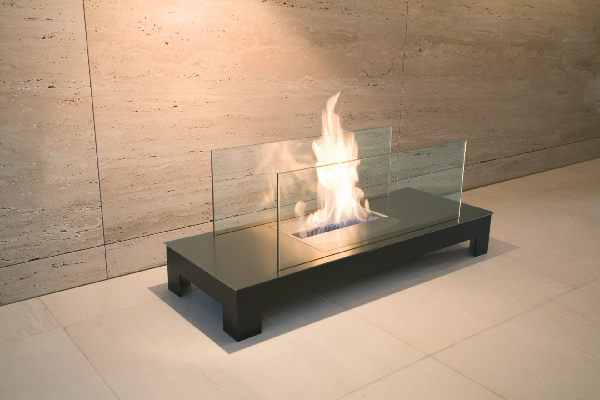 Floor Flame Ethanol Fireplace Radius