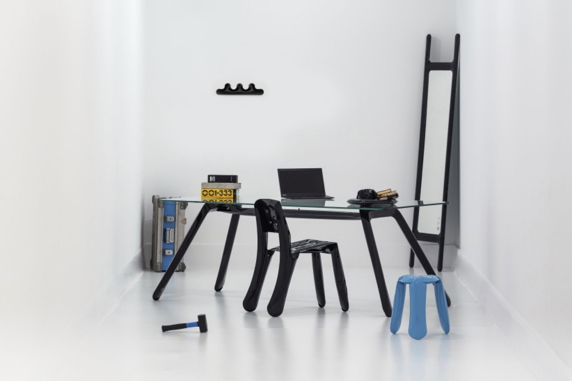 Comb Coat Rack Zieta