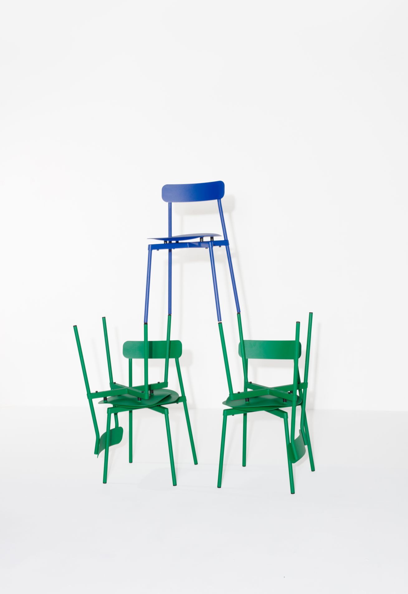Fromme Chair Petite Friture Chair White Fromme Chair Petite Friture Chair White