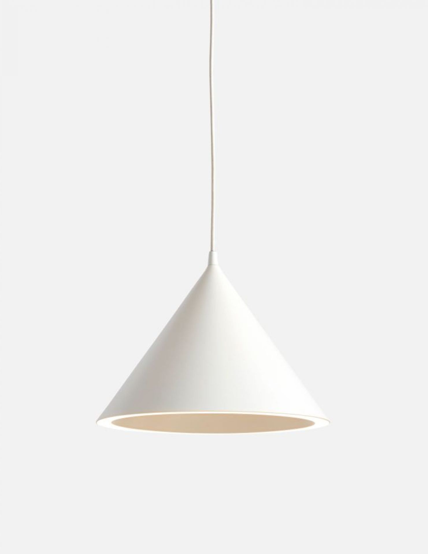 Annular Pendant Woud