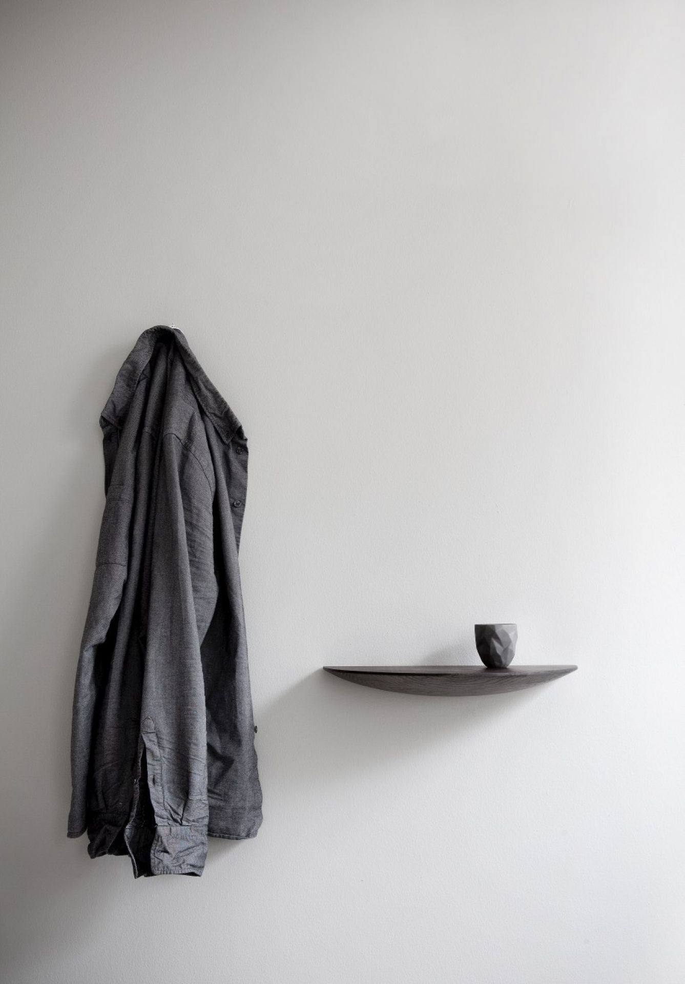 Gridy Fungi Shelf Large Shelf Audo Oak dark stained