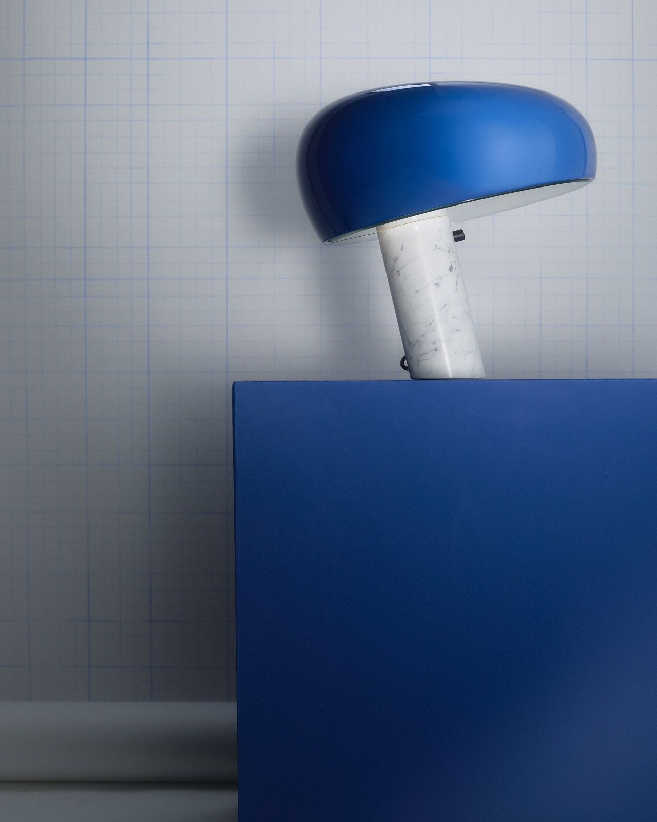 Snoopy Table Table lamp Flos