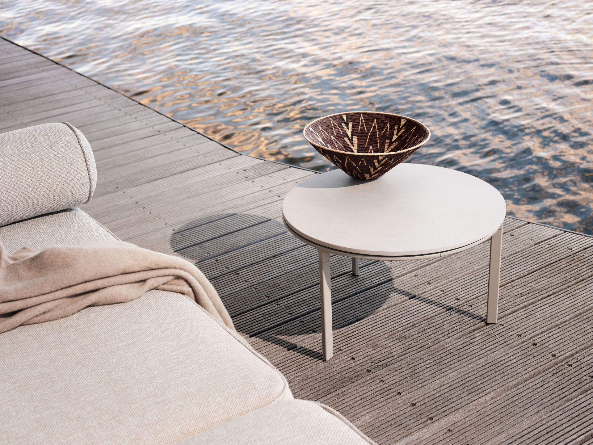 Open-Air Outdoor Sofa open end left Vipp