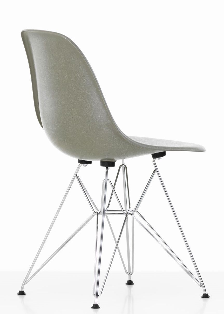 Eames Fibreglass Chair DSR Chair Vitra