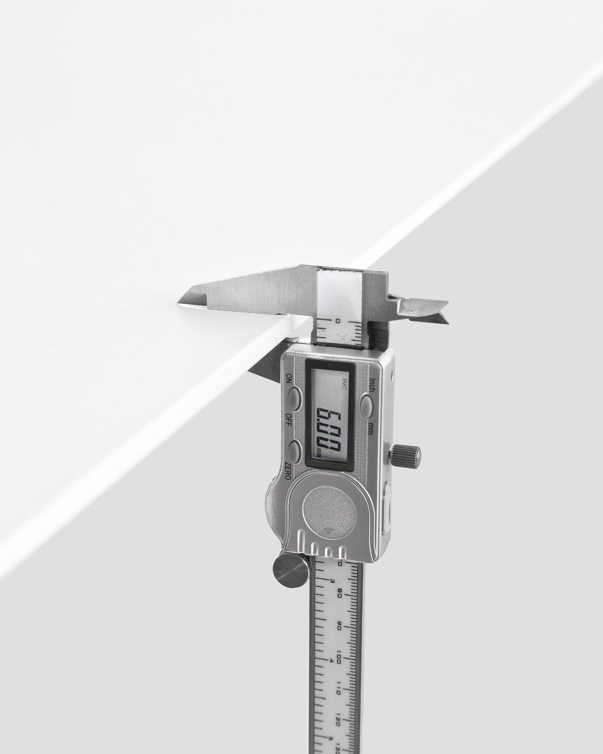 Thin-K Indoor Extendable table Kristalia