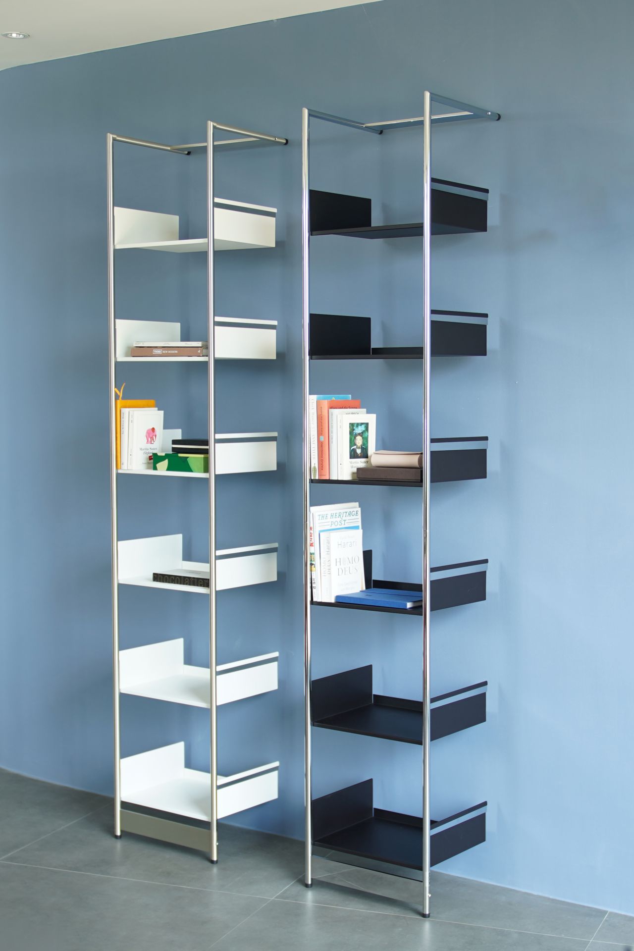 Pool 220 Leaning Shelf Mox
