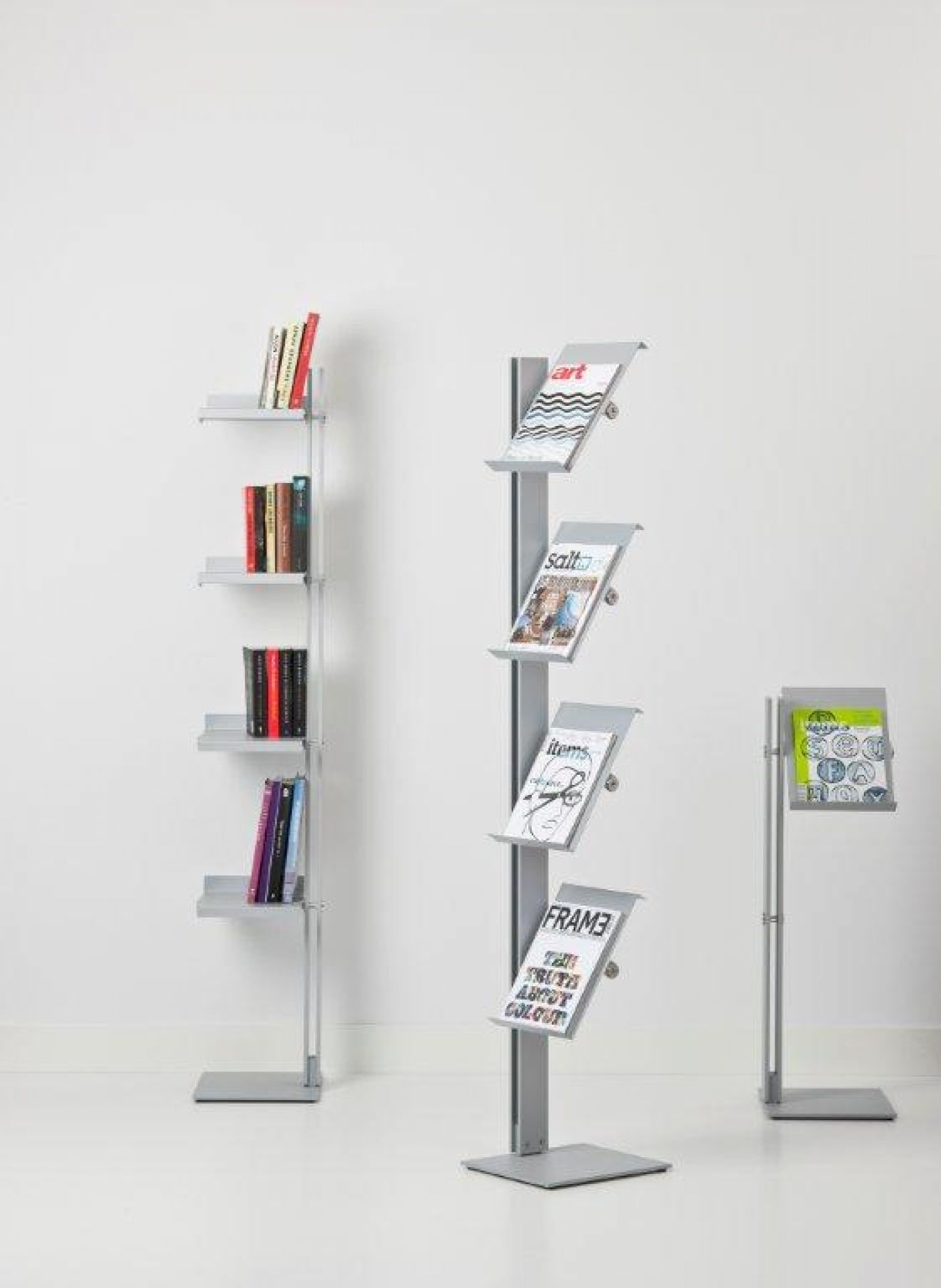 Flexxible Brochure display / Shelf Cascando
