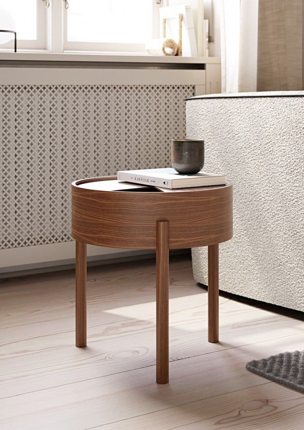 Arc Side Table Walnut Ø 42 cm Woud
