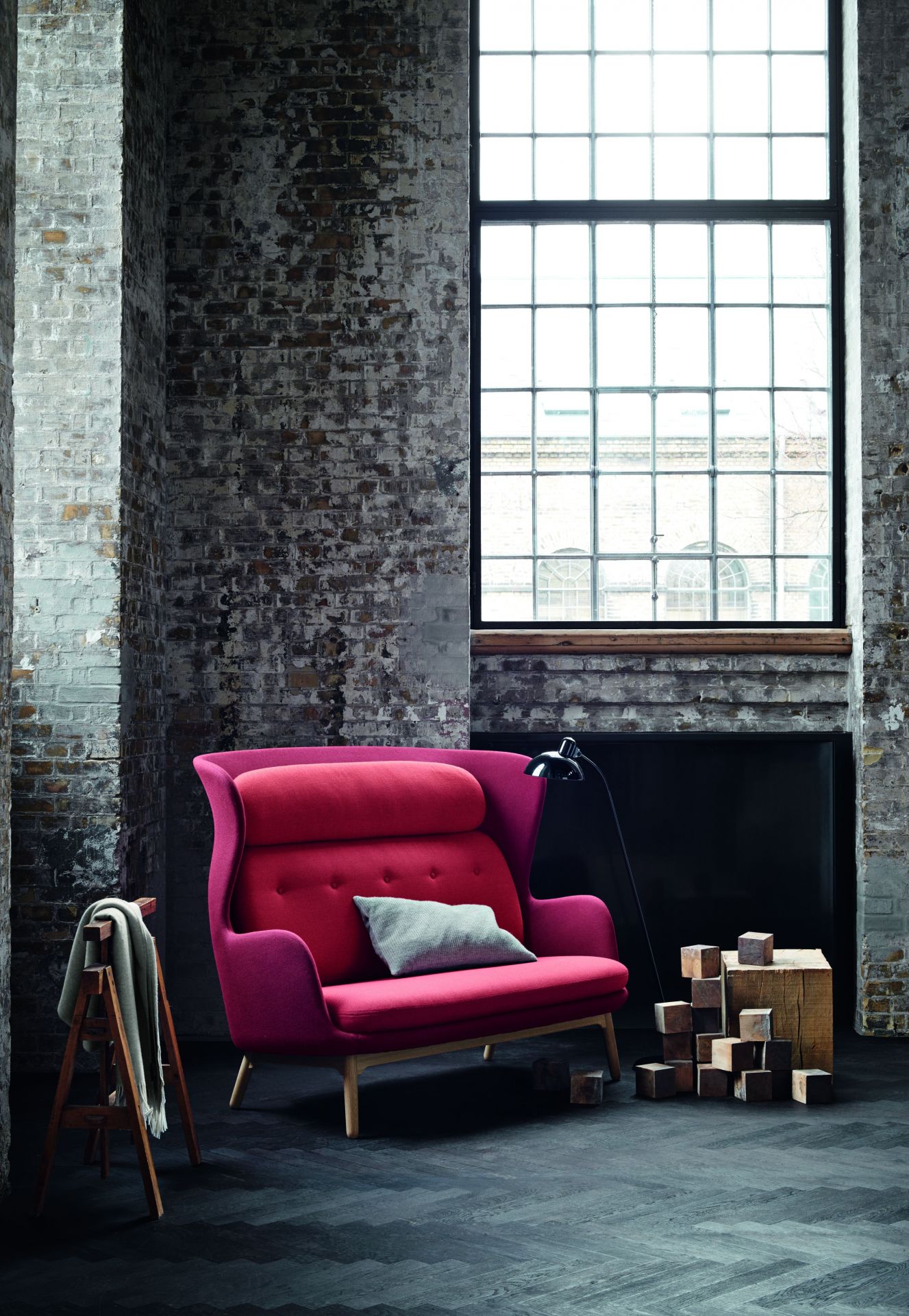 Ro Armchair Wood Fritz Hansen