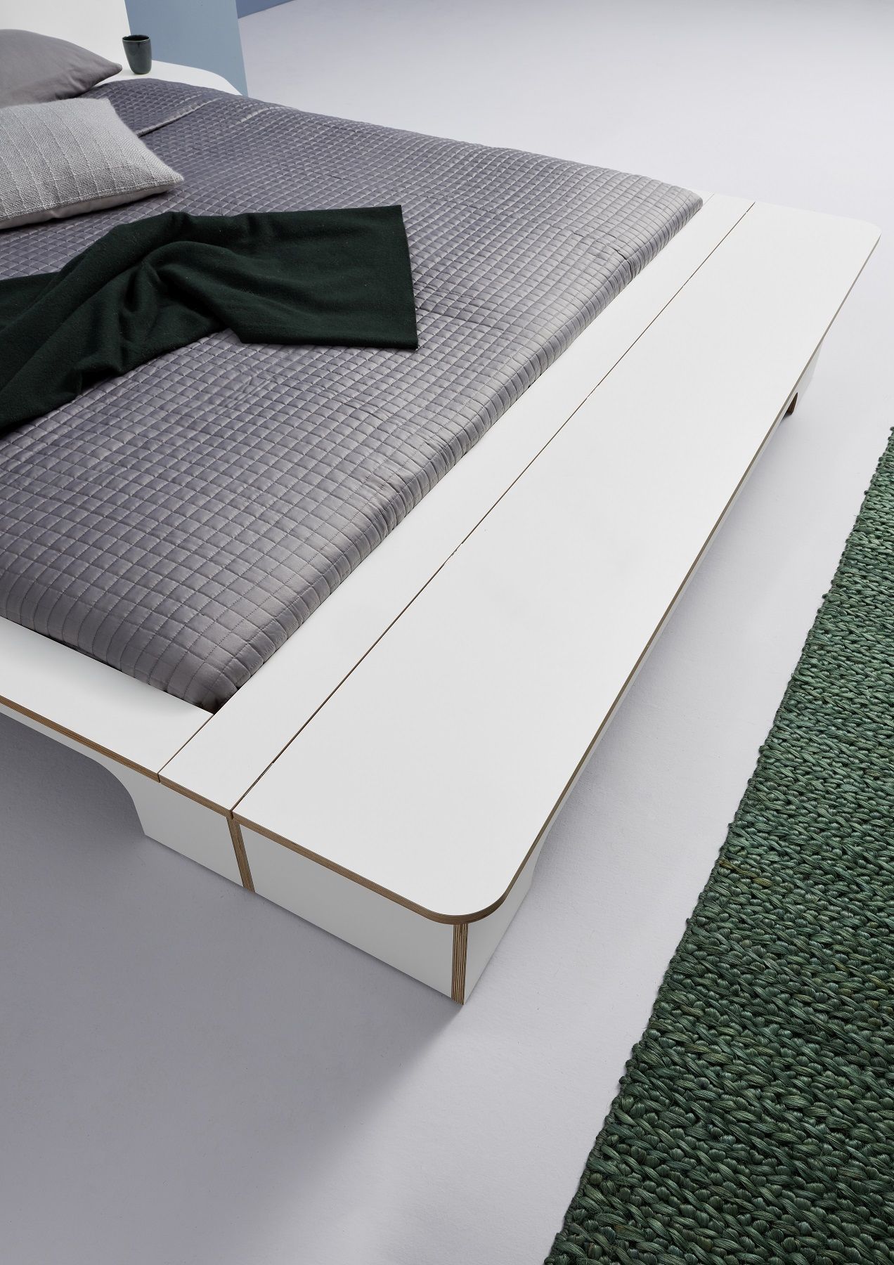 Plane Double bed Müller Möbelwerkstätten