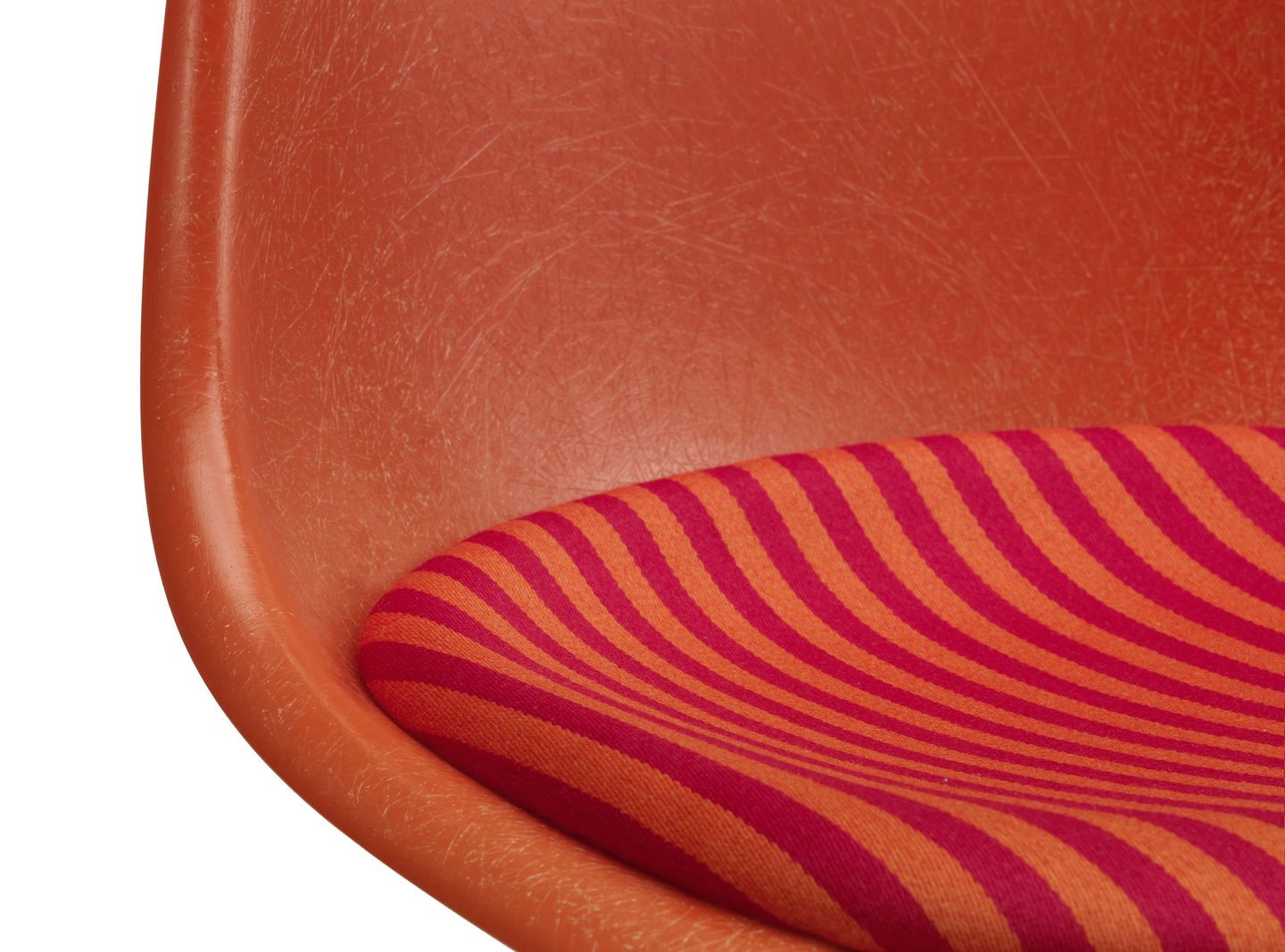 Eames Fibreglass Side Chair La Fonda Red Orange Vitra LIMITED EDITION 