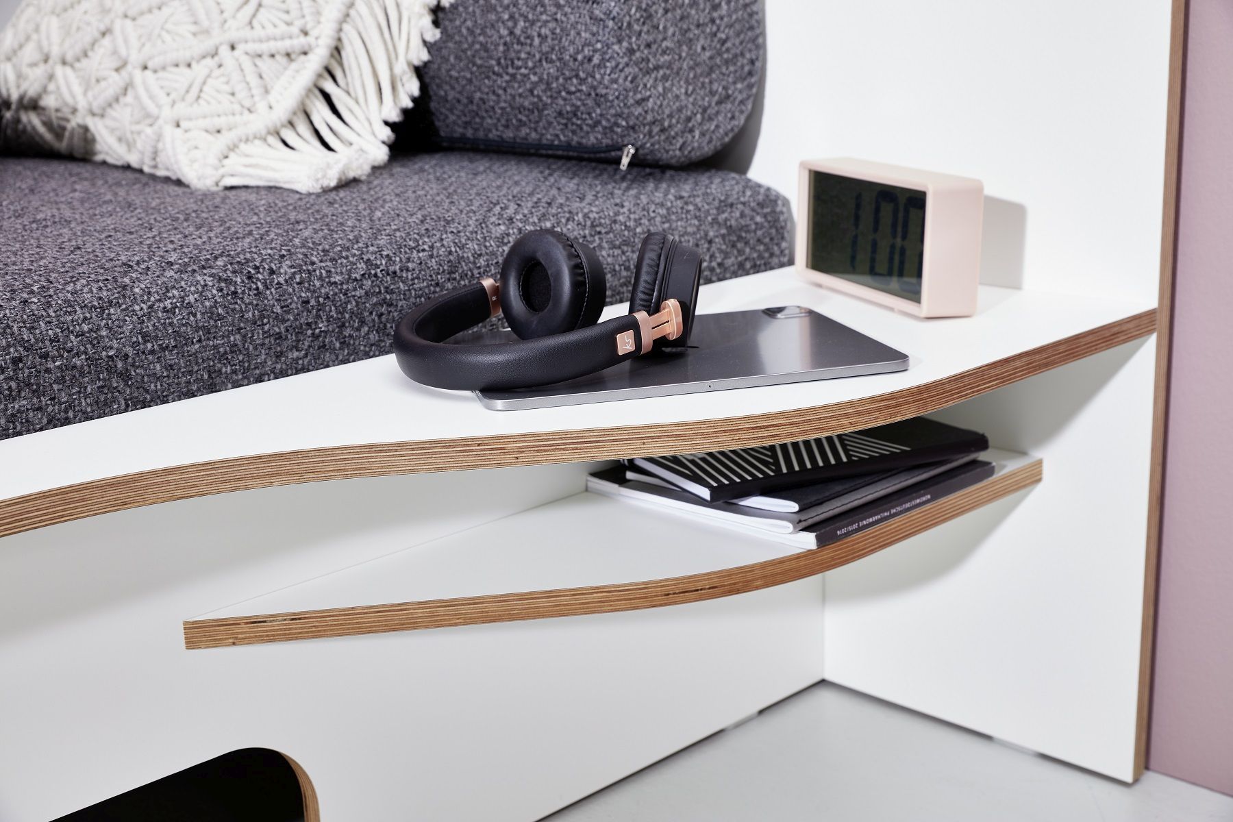 Plane Single Bed Left Müller Möbelwerkstätten