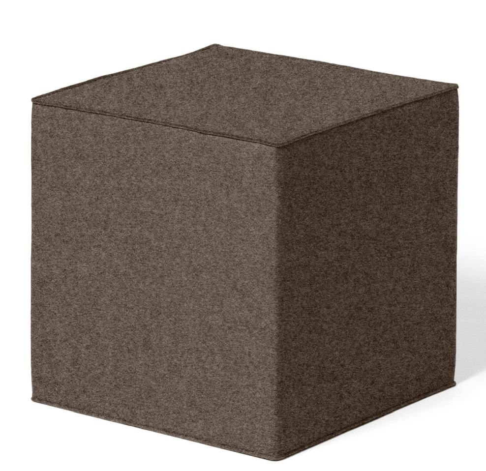 Quart seating Hey Sign