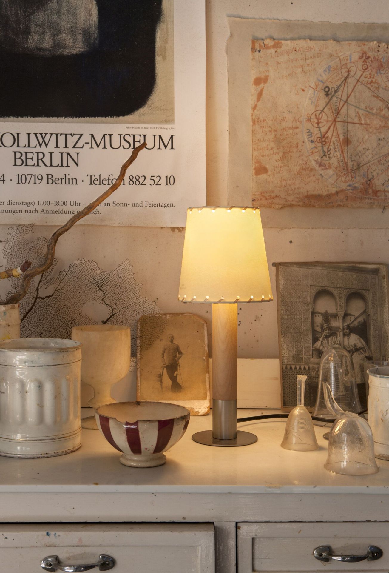 Basica Minima Table Lamp Santa & Cole