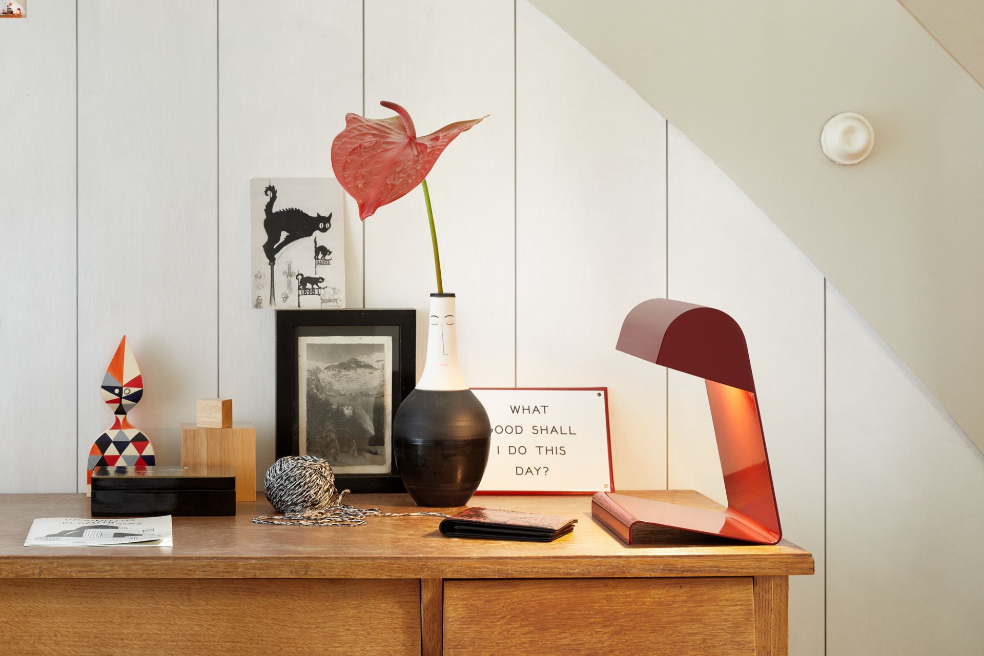Lampe de Bureau Table lamp Vitra Japanese red