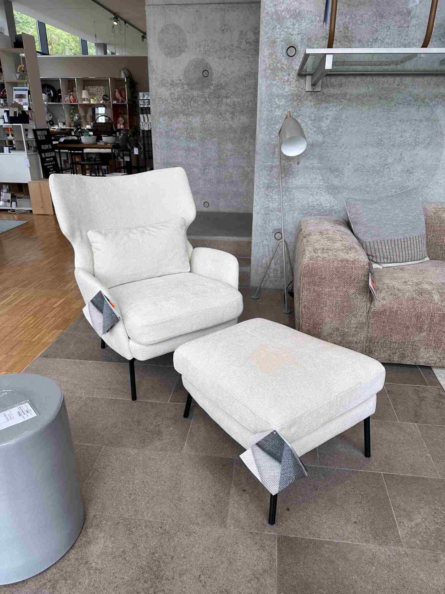 Seatrelax armchair & ottoman house model ed design