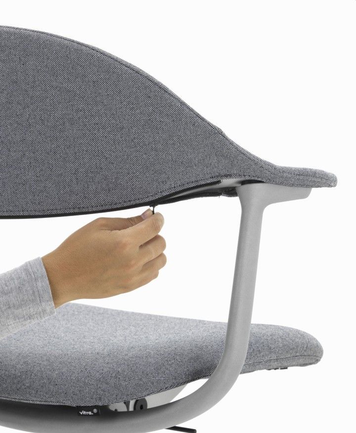 Mynt back and seat plastic office swivel chair Vitra