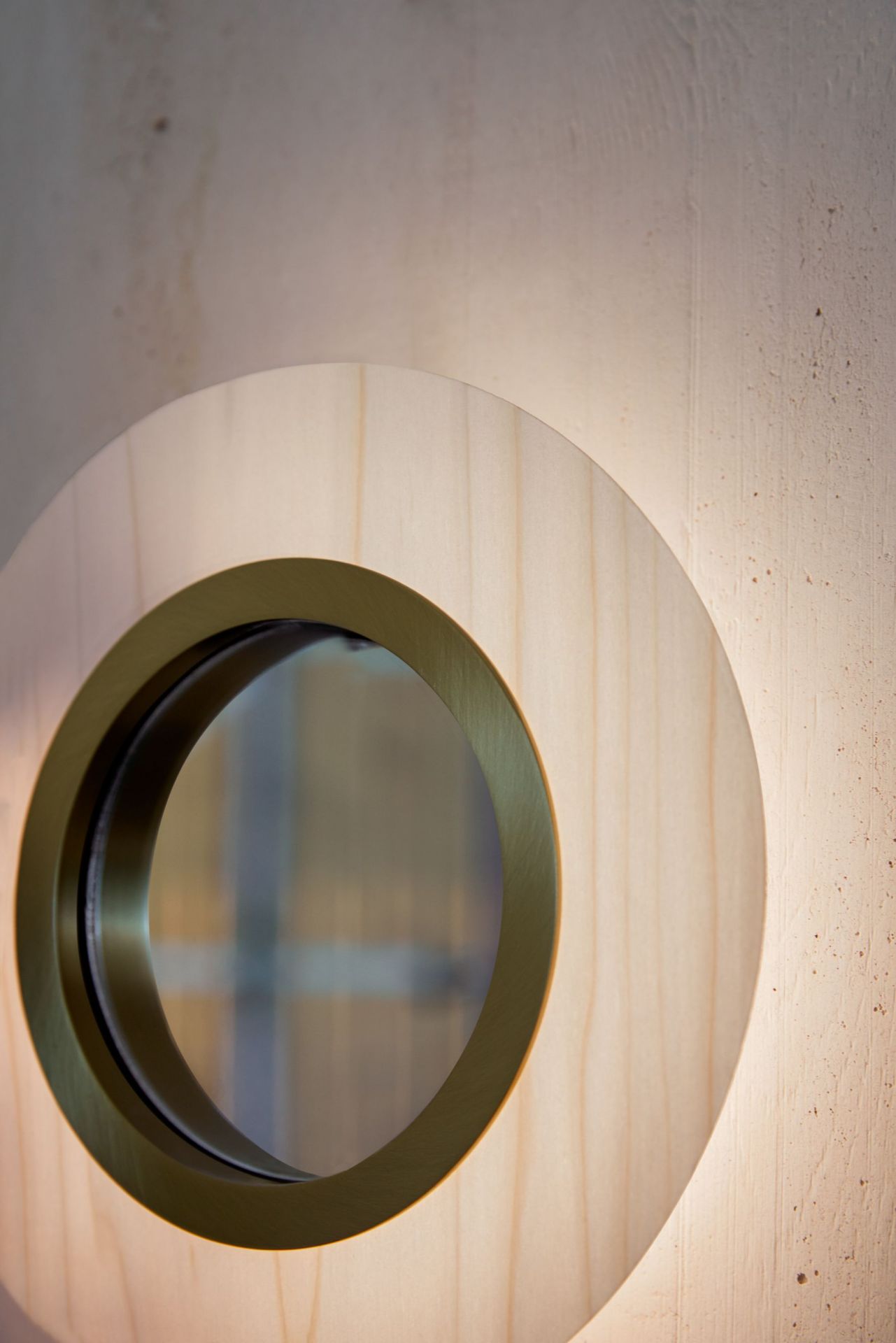Lens LED Wall Light Round Metal Ring in Gold LZF Lamps