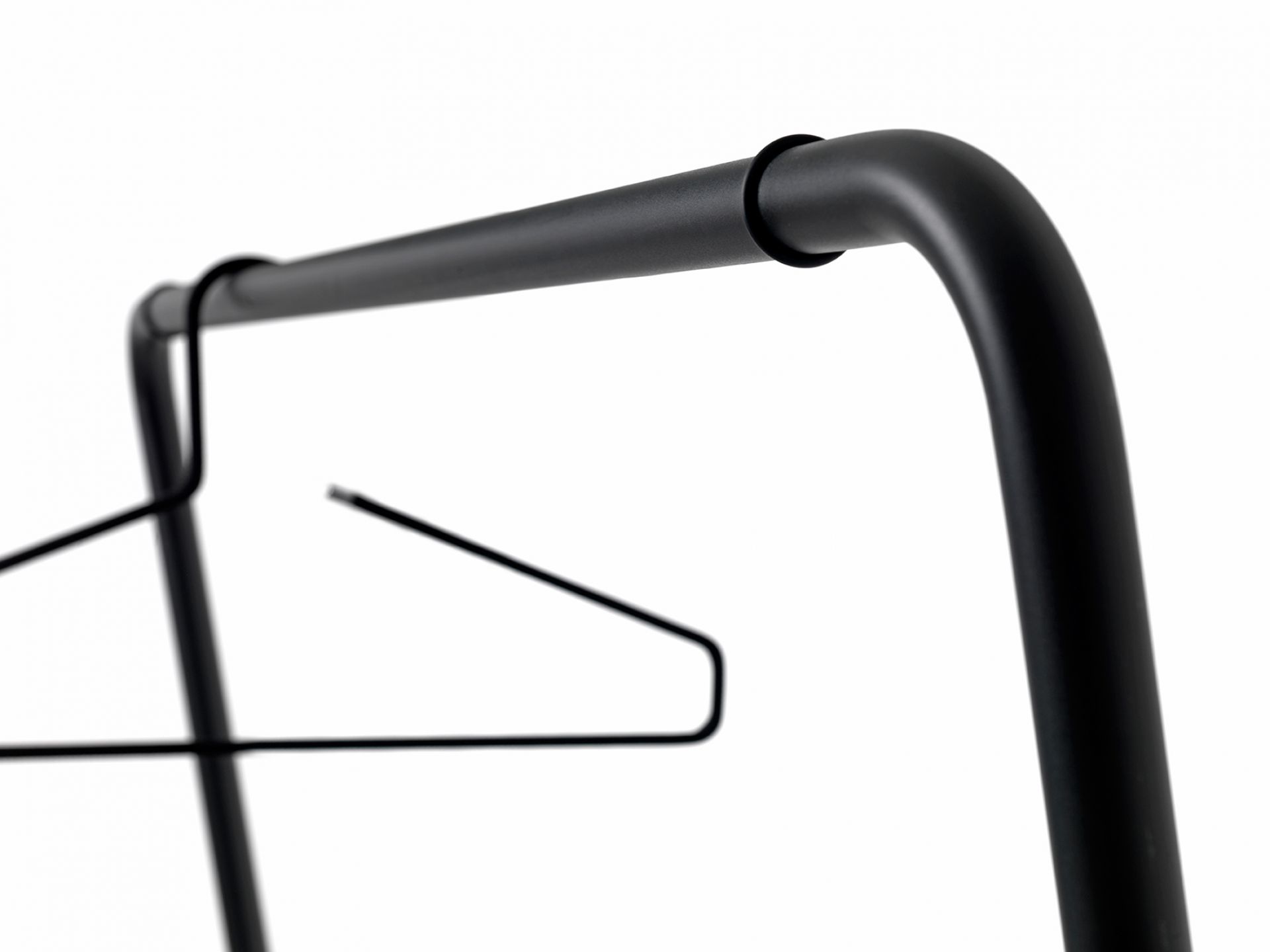 Curve wall coat rack Schönbuch
