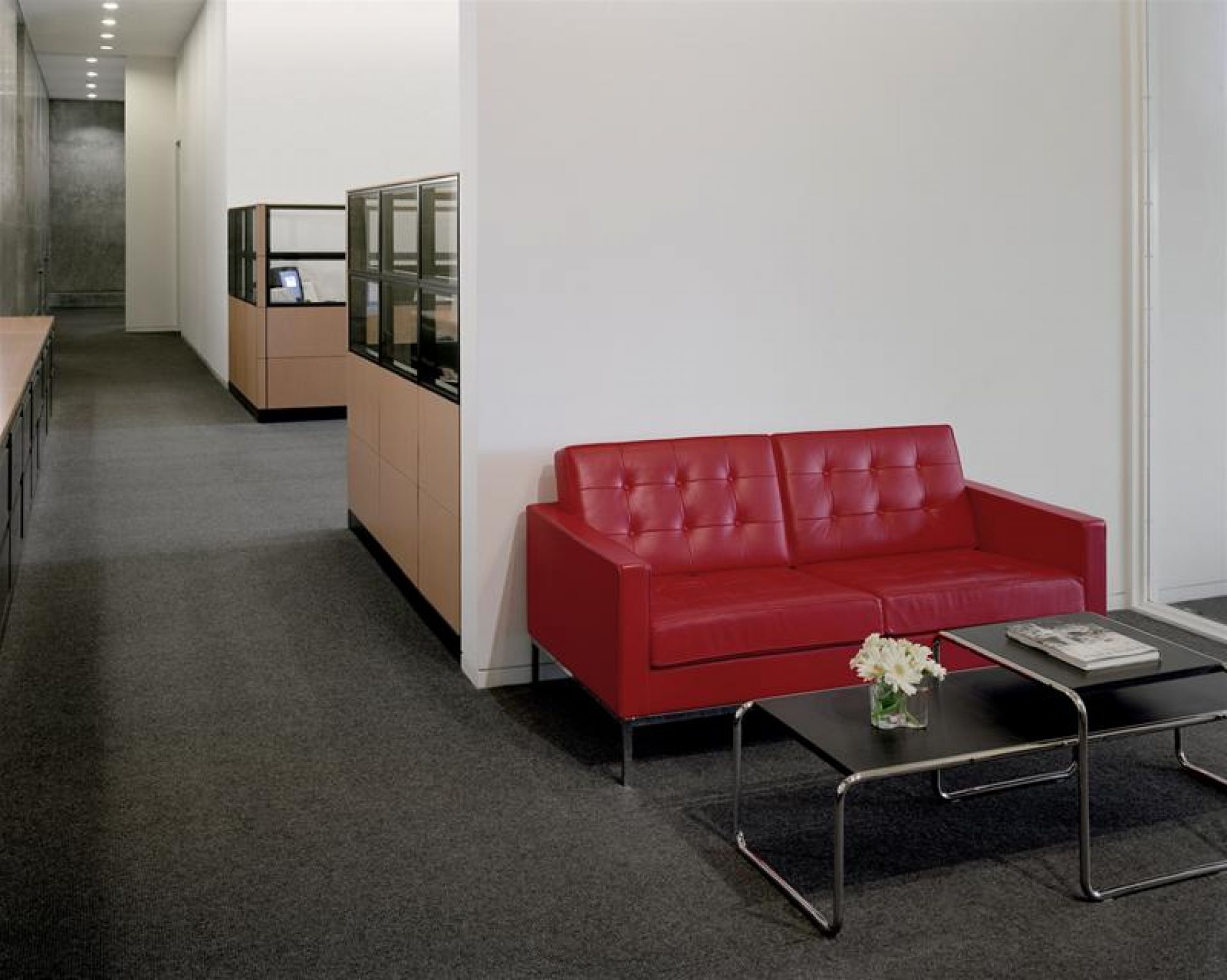 Laccio 1 small coffee table Knoll International