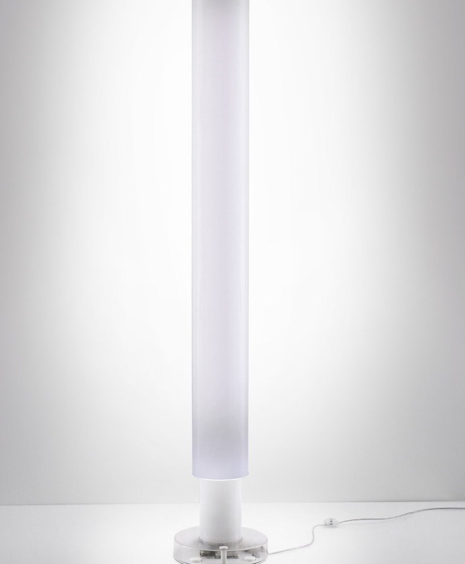 Metacolor Floor lamp Artemide