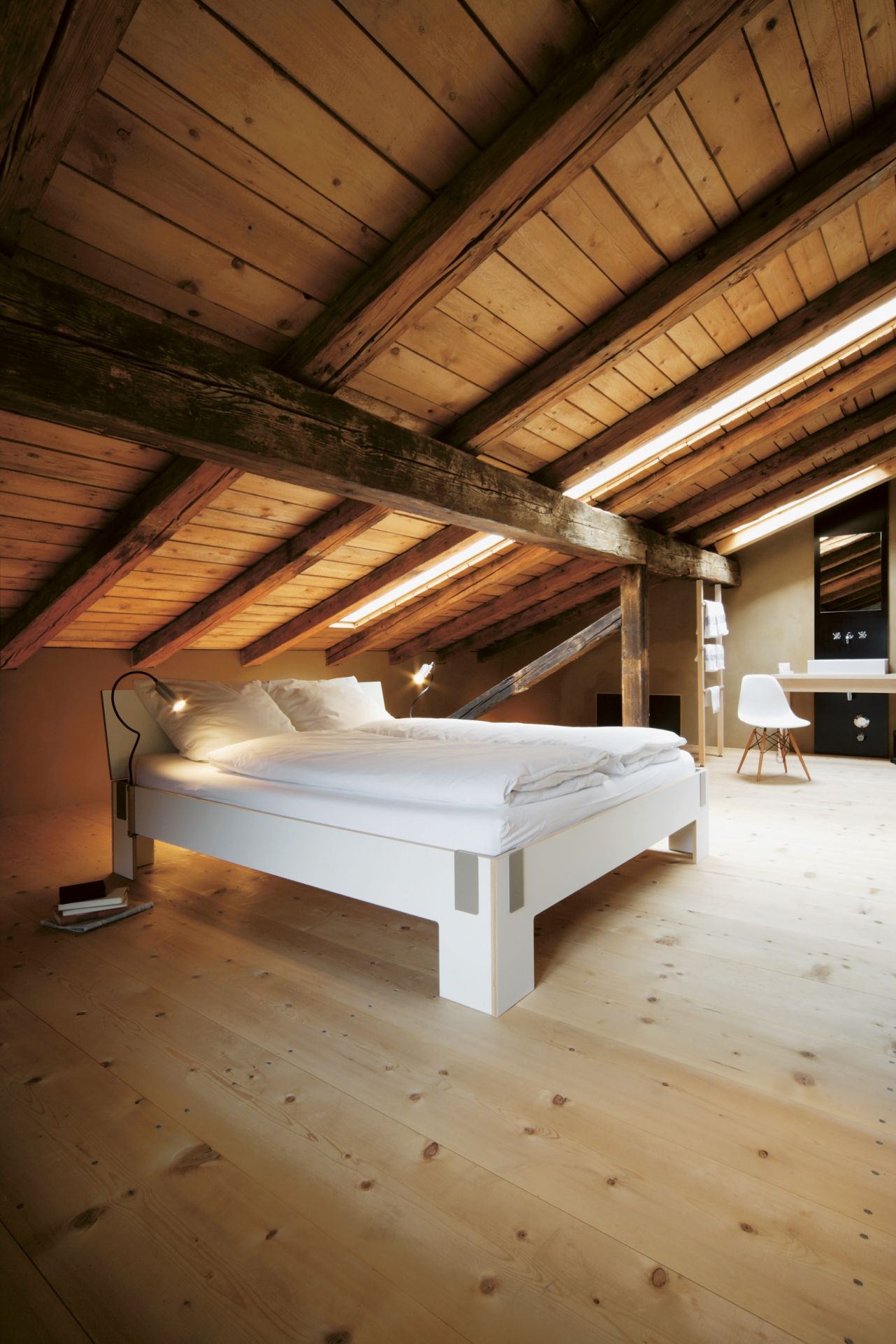 Tagedieb bed Nils Holger Moormann