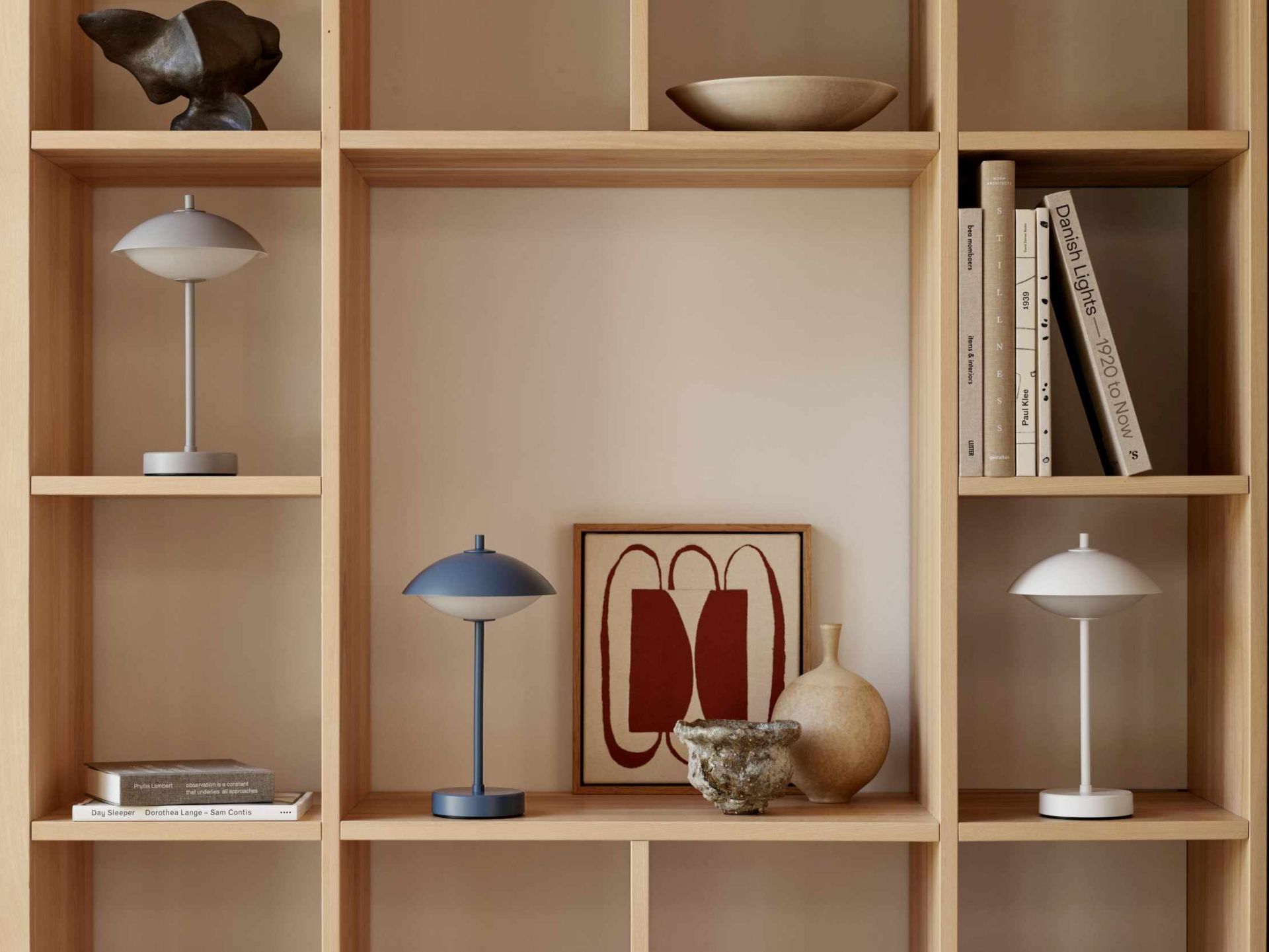 Clam Portable Table Lamp Rechargeable lamp Fritz Hansen
