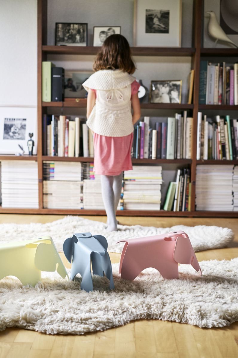 Eames Elephant Small small RE Vitra 