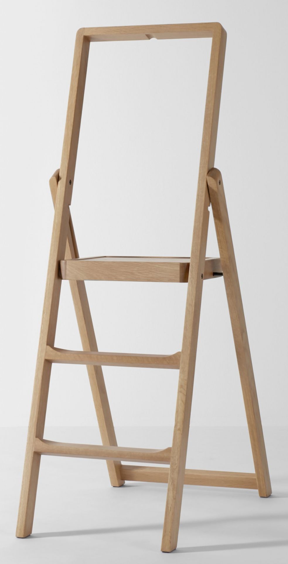 Step stepladder Designhouestockholm Oak