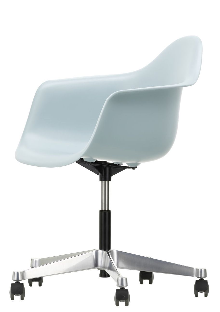 Eames Plastic Arm Chair PACC Chair Vitra