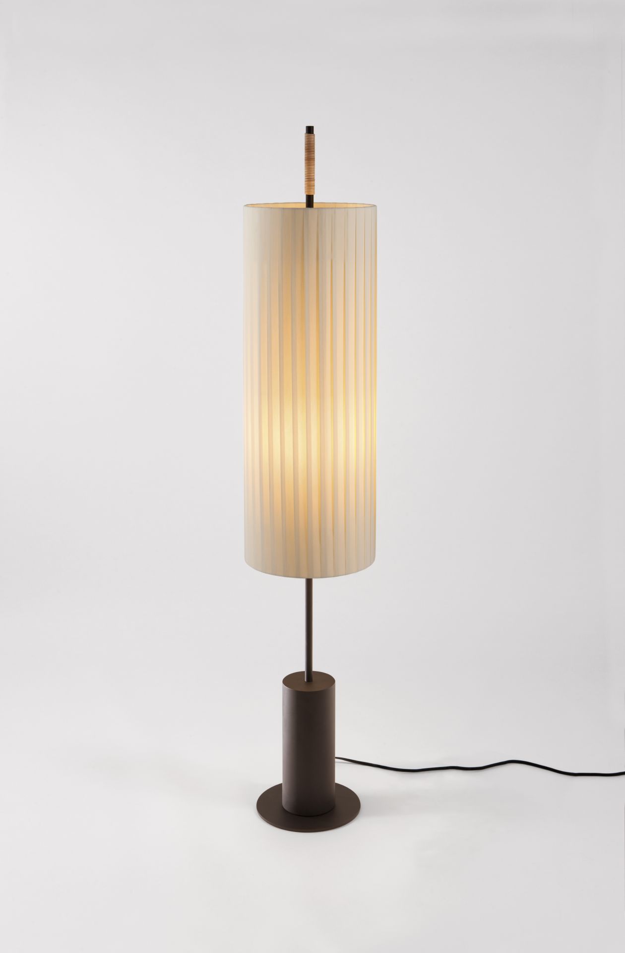 Dorica Floor lamp Santa & Cole