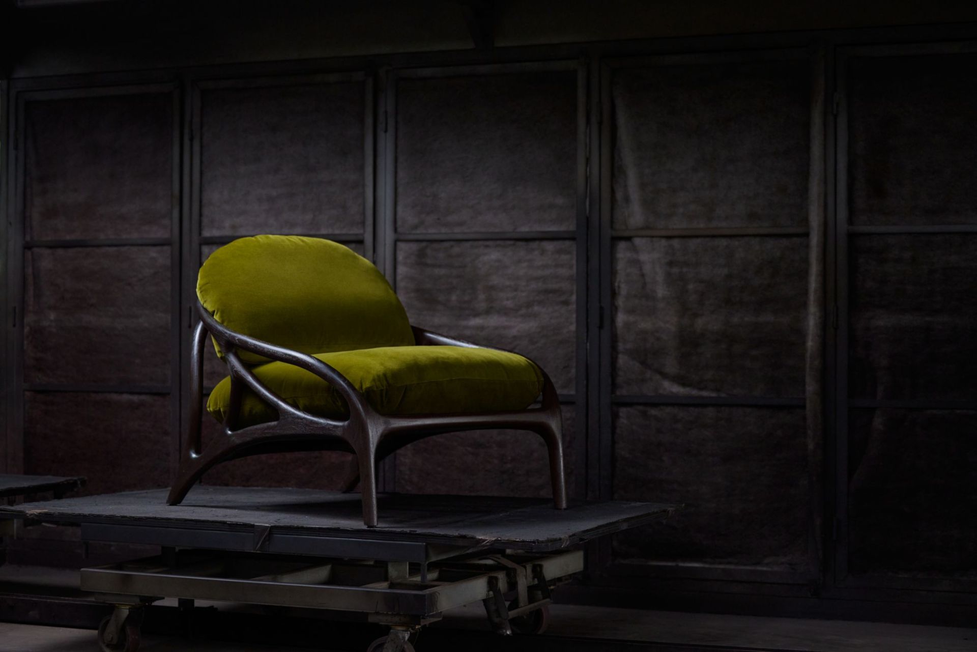 Vime Lounge Chair Leather taupe - beige chenille Morpho