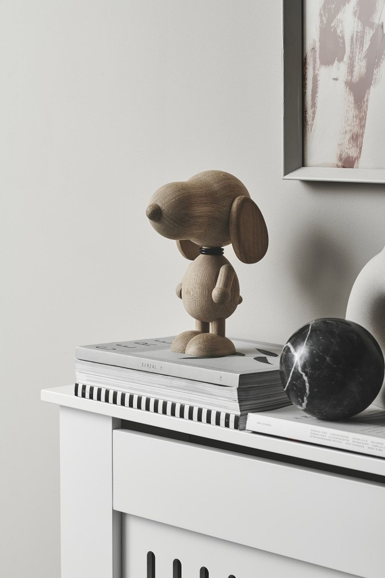 Mr B'eagle wooden figure dog natural oak / smoked oak Boyhood SINGLE PIECES