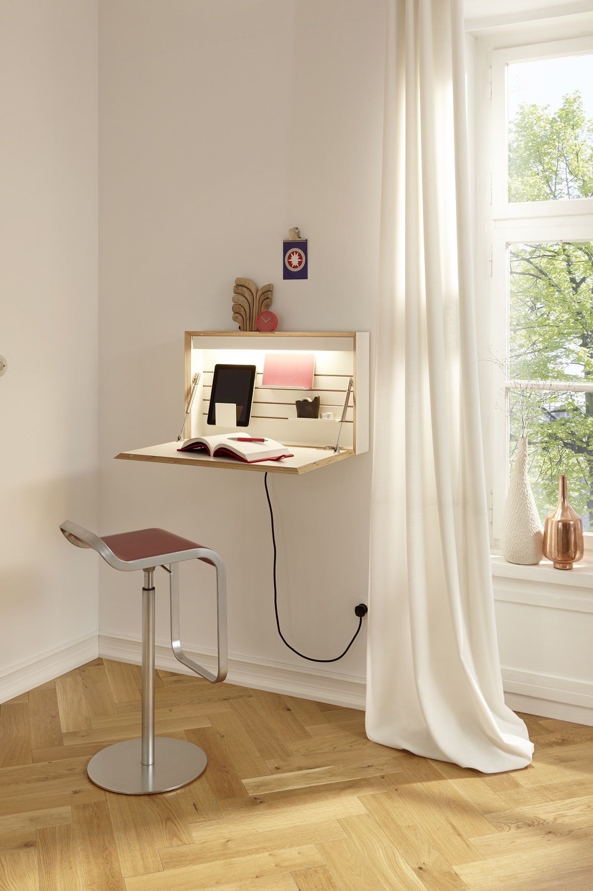 Flatbox bureau Mueller Moebelwerkstaetten