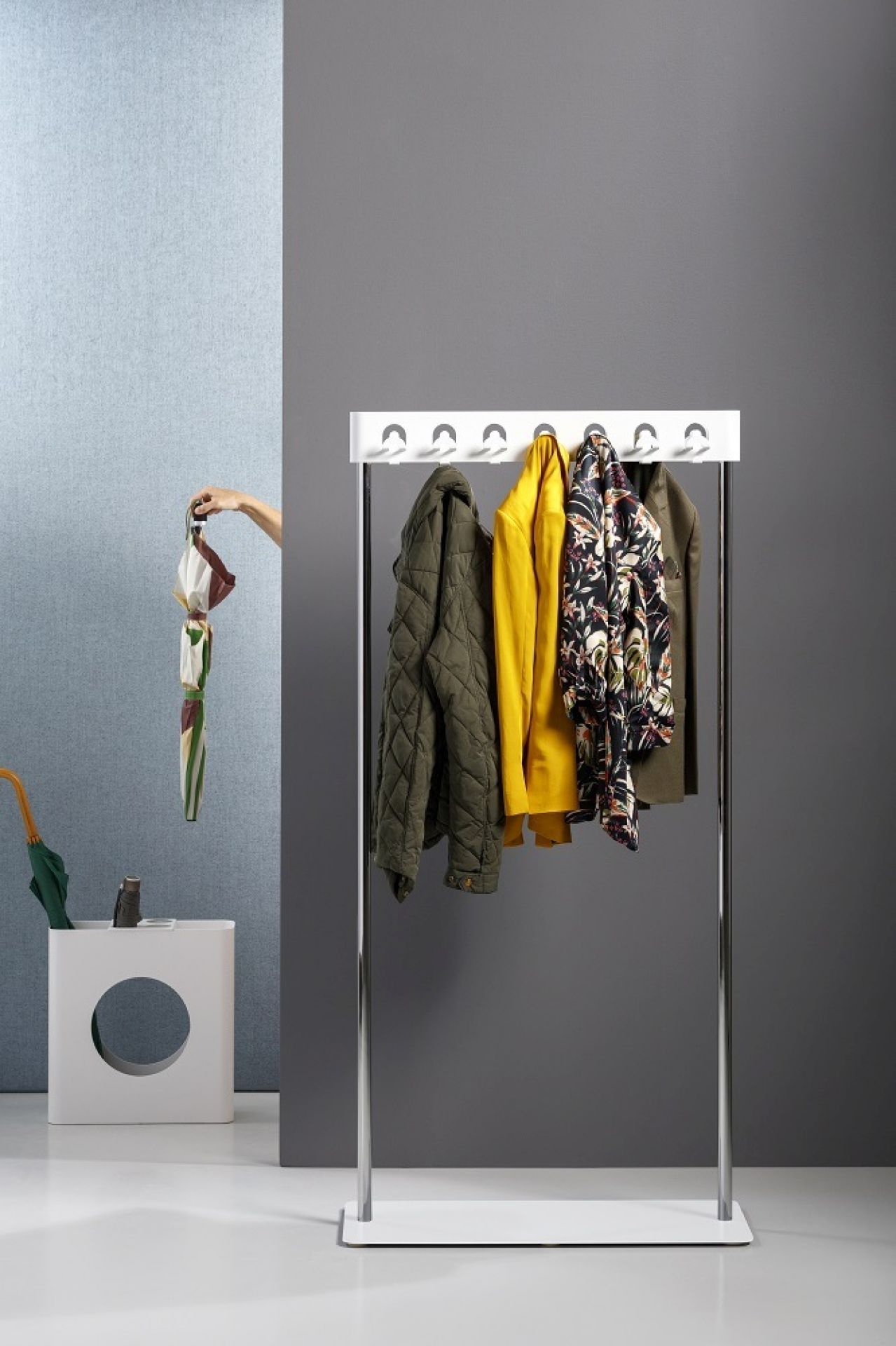 Flow Large Coat Stand Cascando
