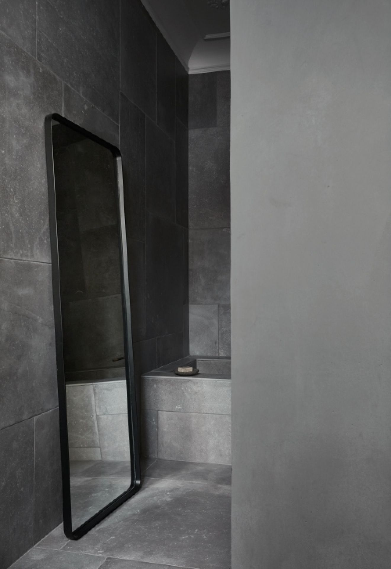 Norm Floor Mirror Wall mirror Audo