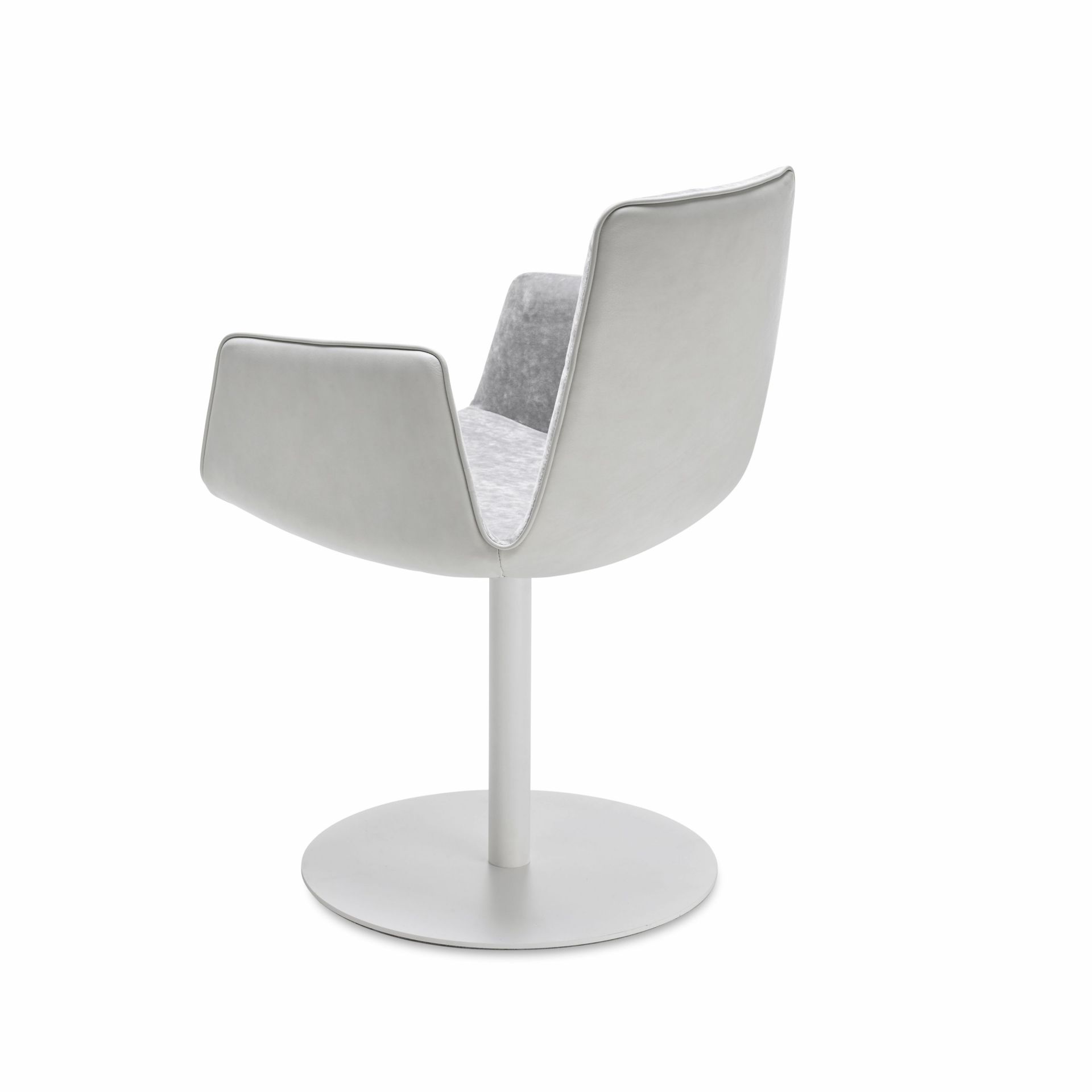 Amelie Armchair high armrests Freifrau Manufaktur