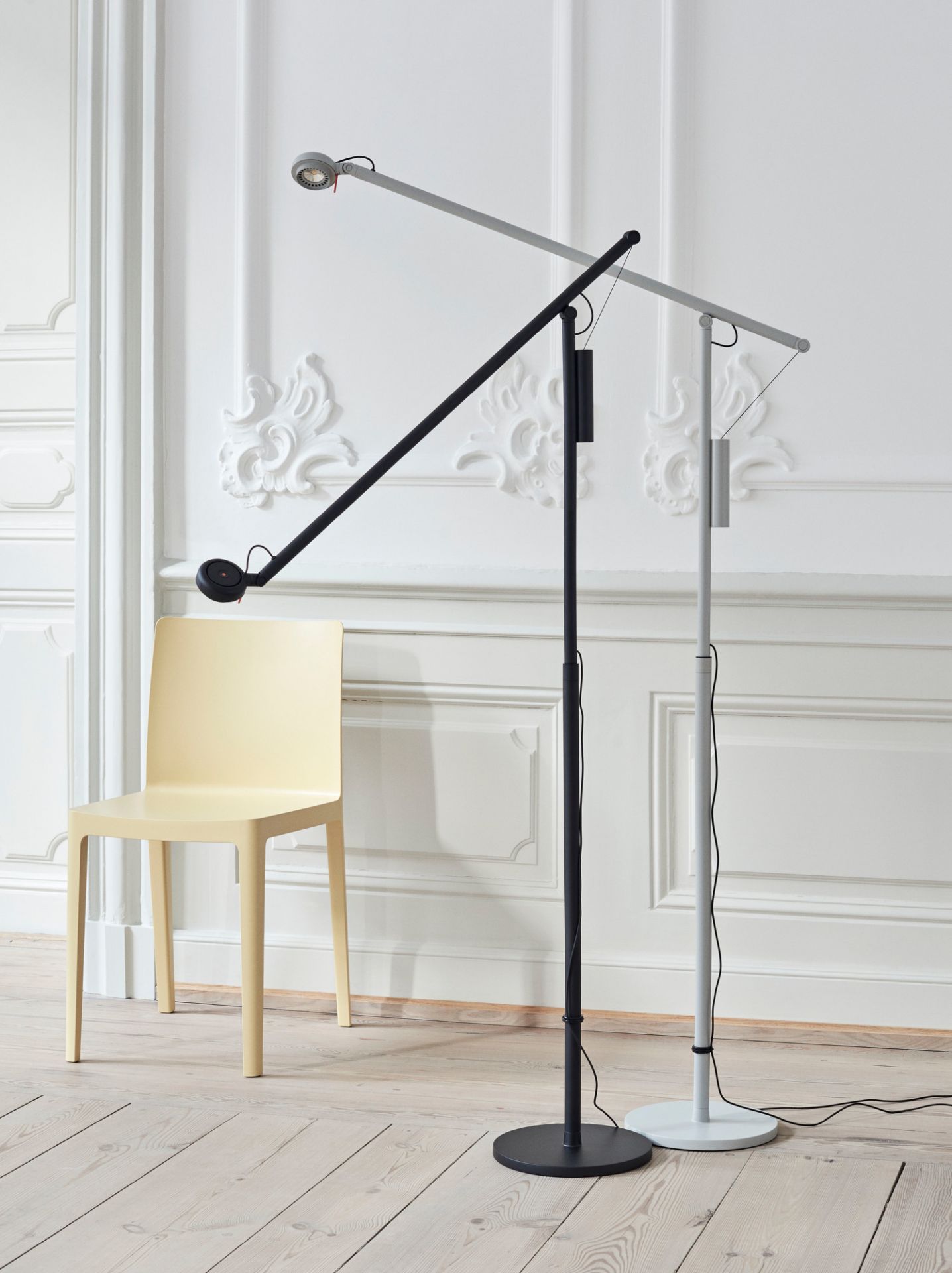 Fifty-fifty Floor Lamp Hay