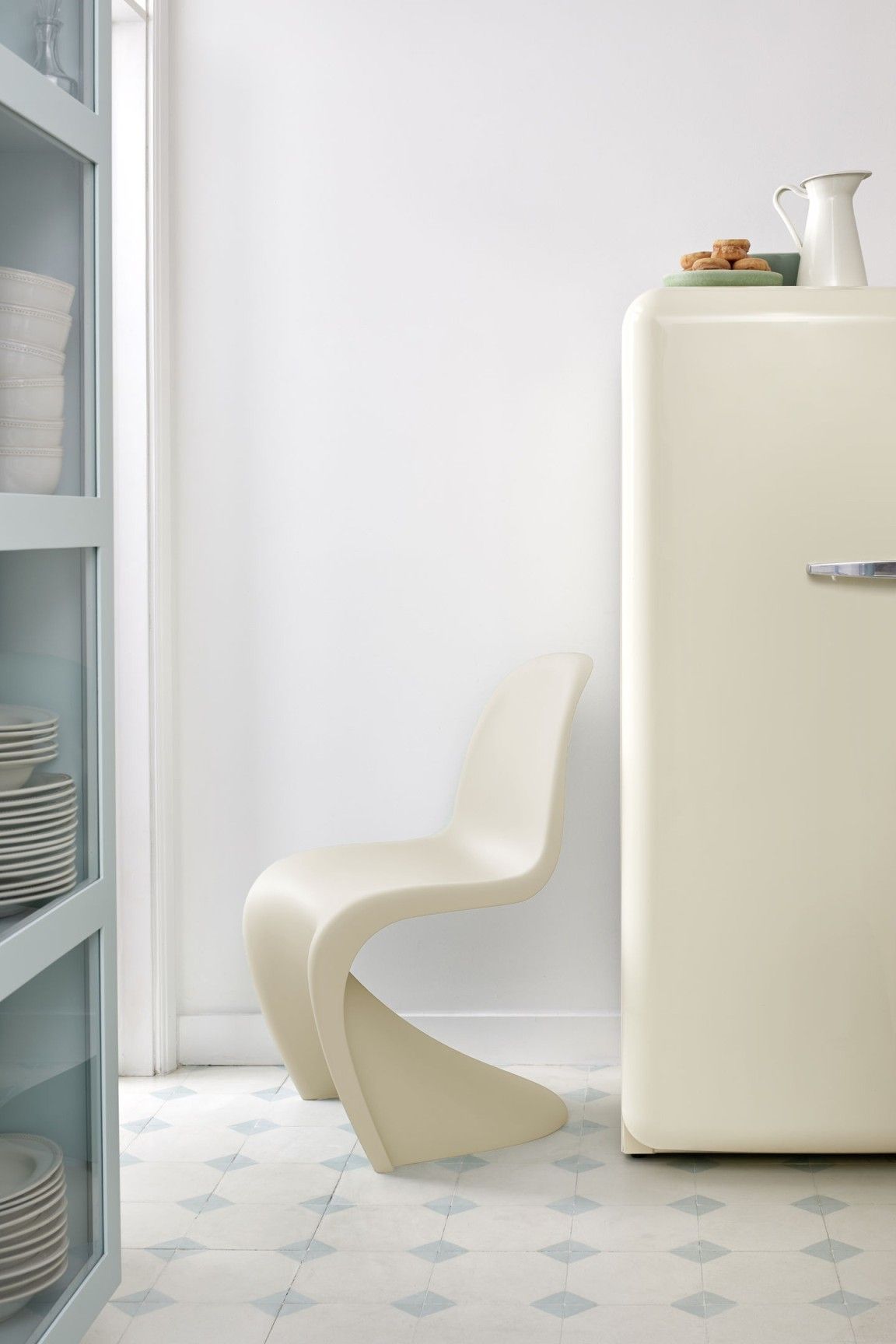 Panton Chair Plastic Chair Beige Vitra SPECIAL VERSION