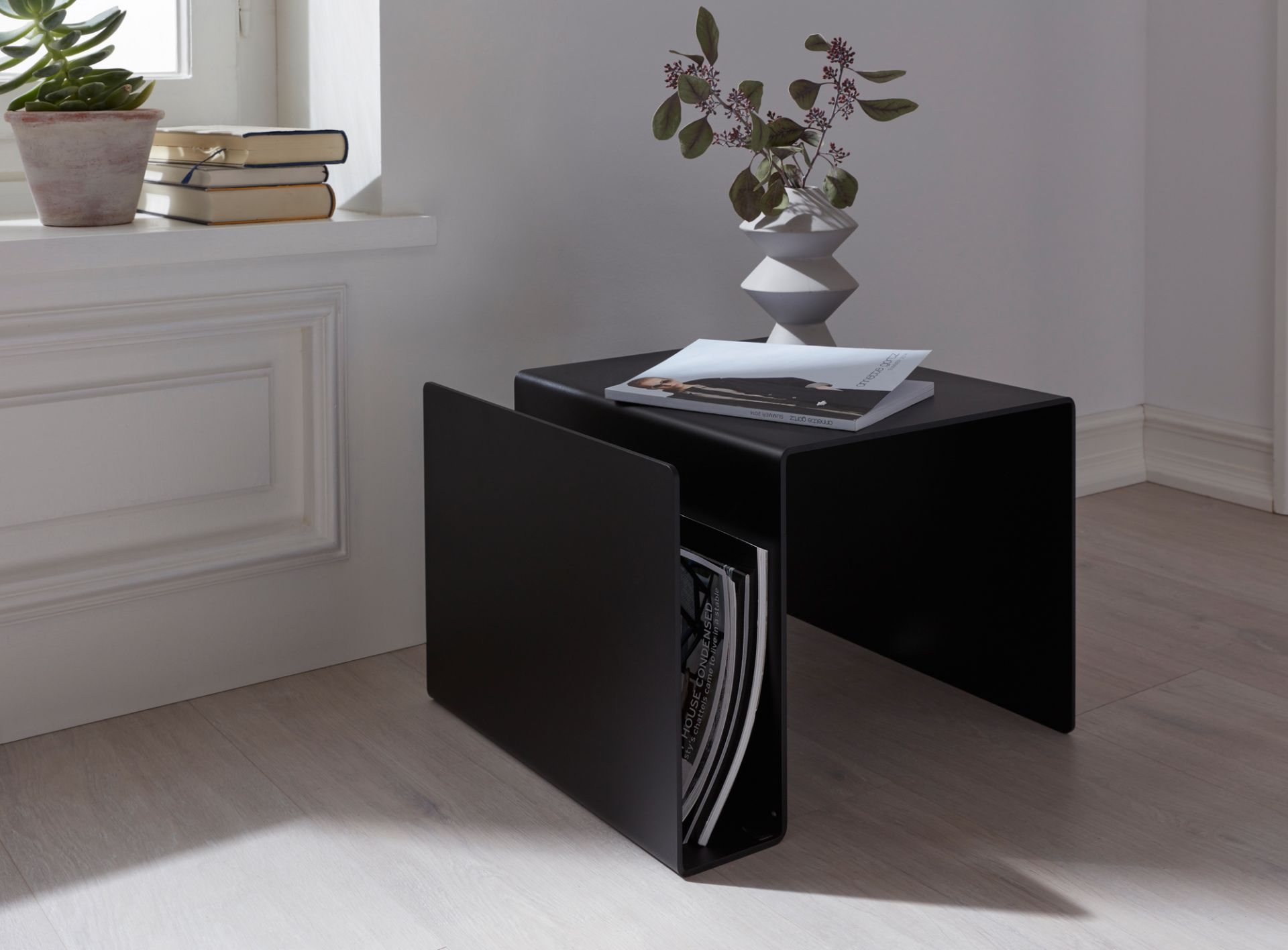 Huk Multifunctional side table Müller Möbelwerkstätten
