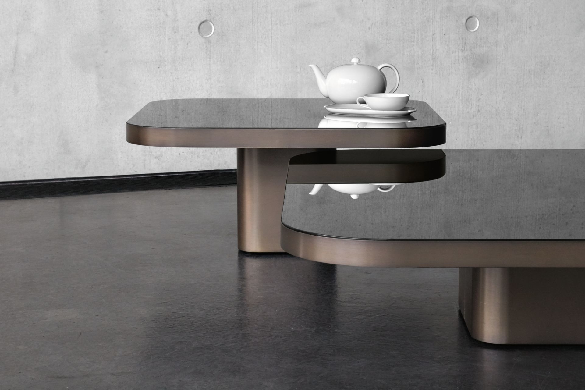 Bow Coffee Table No. 3 ClassiCon