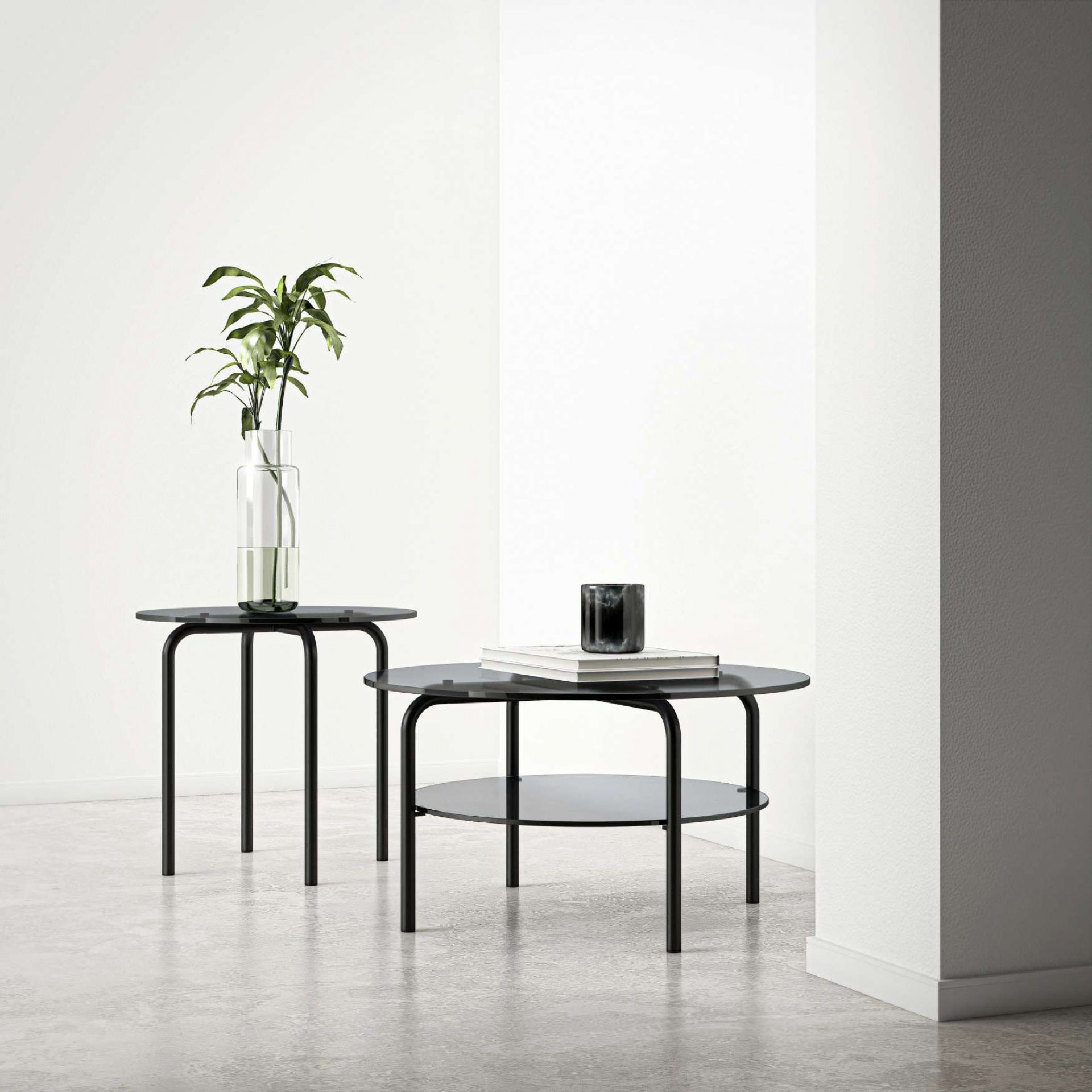 MR 517 / MR517 Side Table Thonet