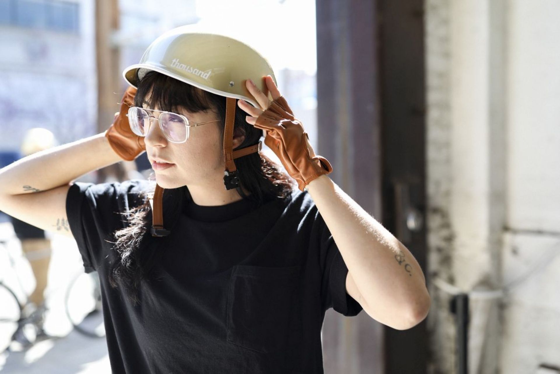 Thousand heritage bike top helmet stay gold lg