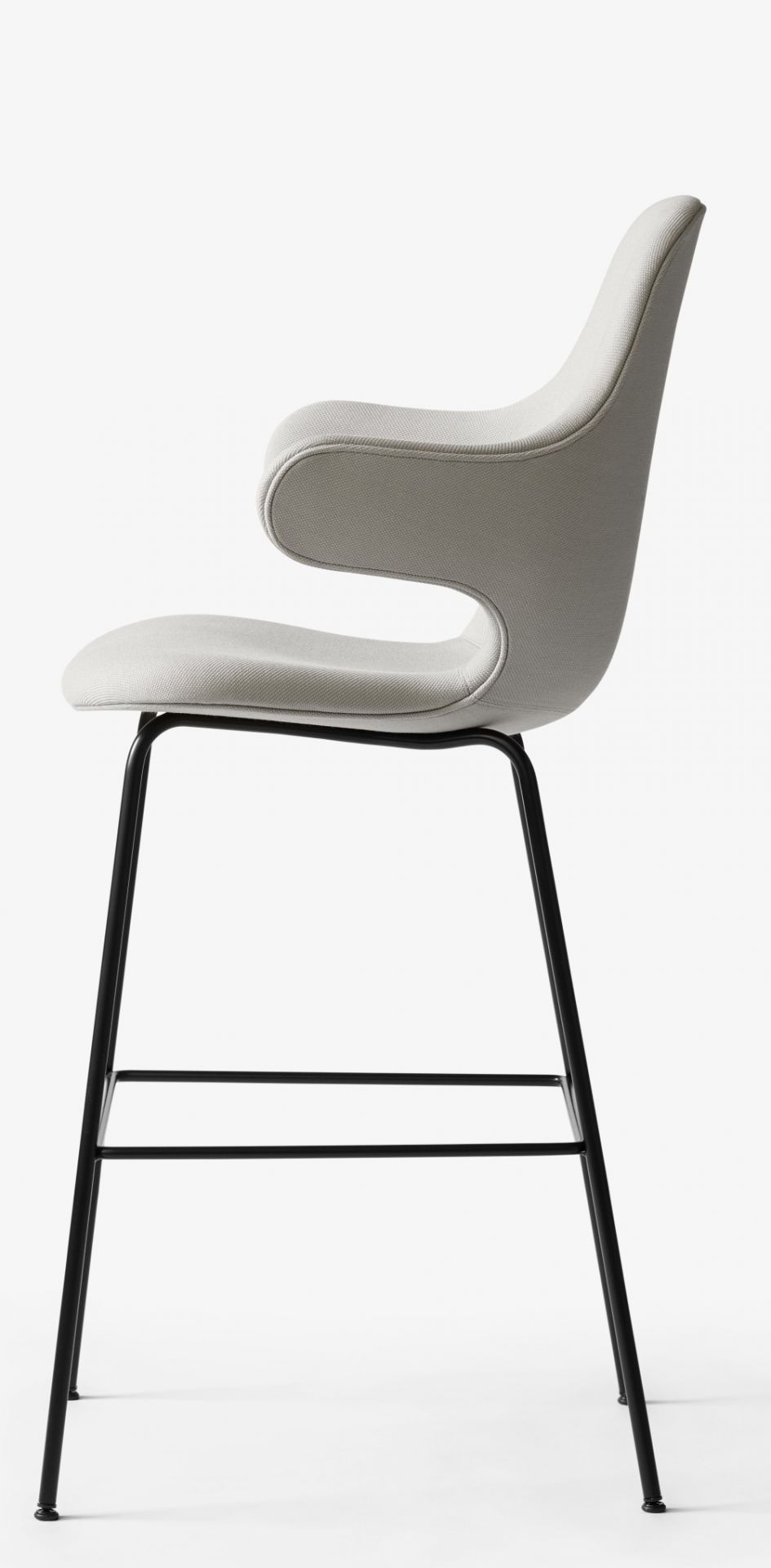 Catch Barstool JH17 Upholstered Barstool AndTradition 