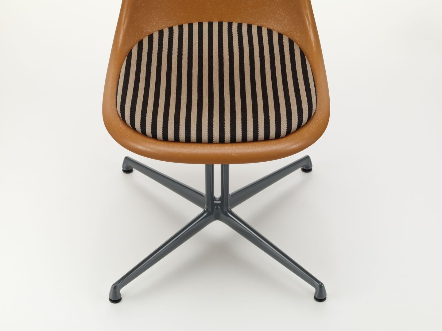 Eames Fibreglass Side Chair La Fonda Ochre Dark Vitra LIMITED EDITION