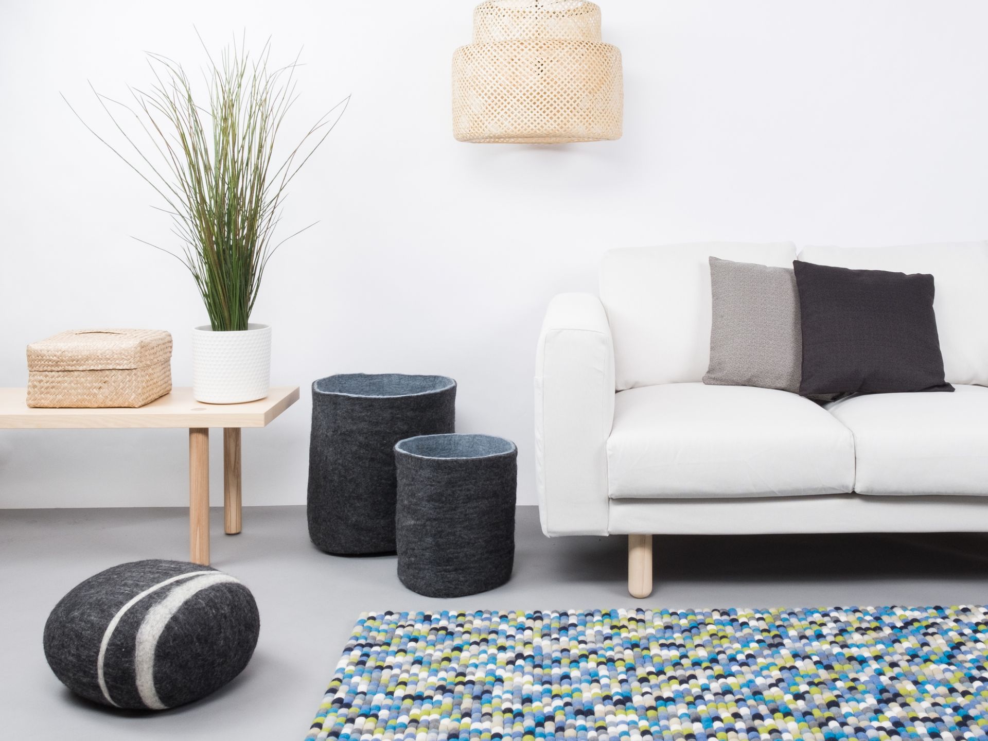 Felt ball Carpet 120x170 cm myfelt