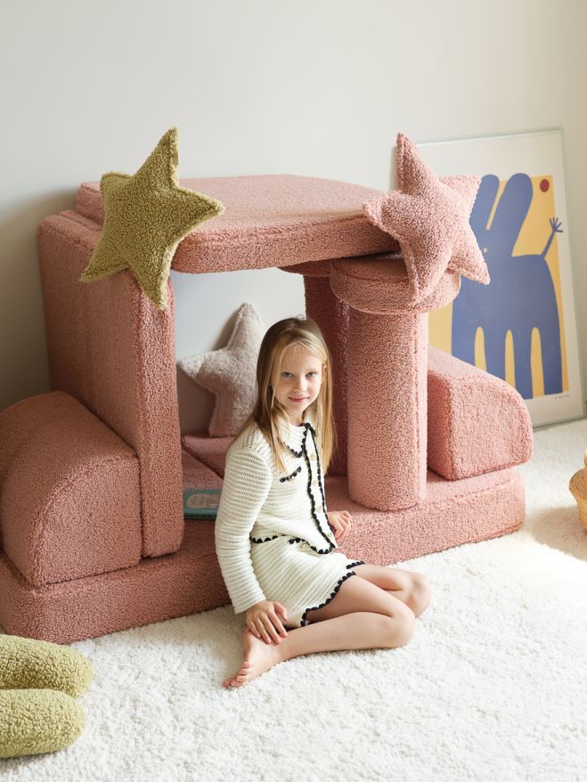 Children's star cushion Wigiwama Guava