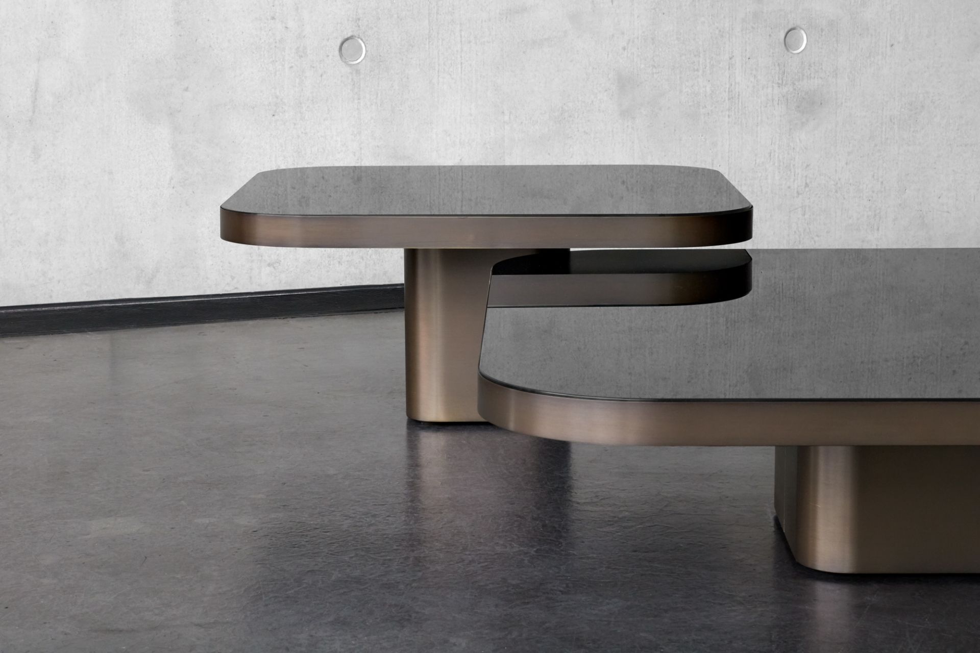 Bow Coffee Table No. 3 ClassiCon