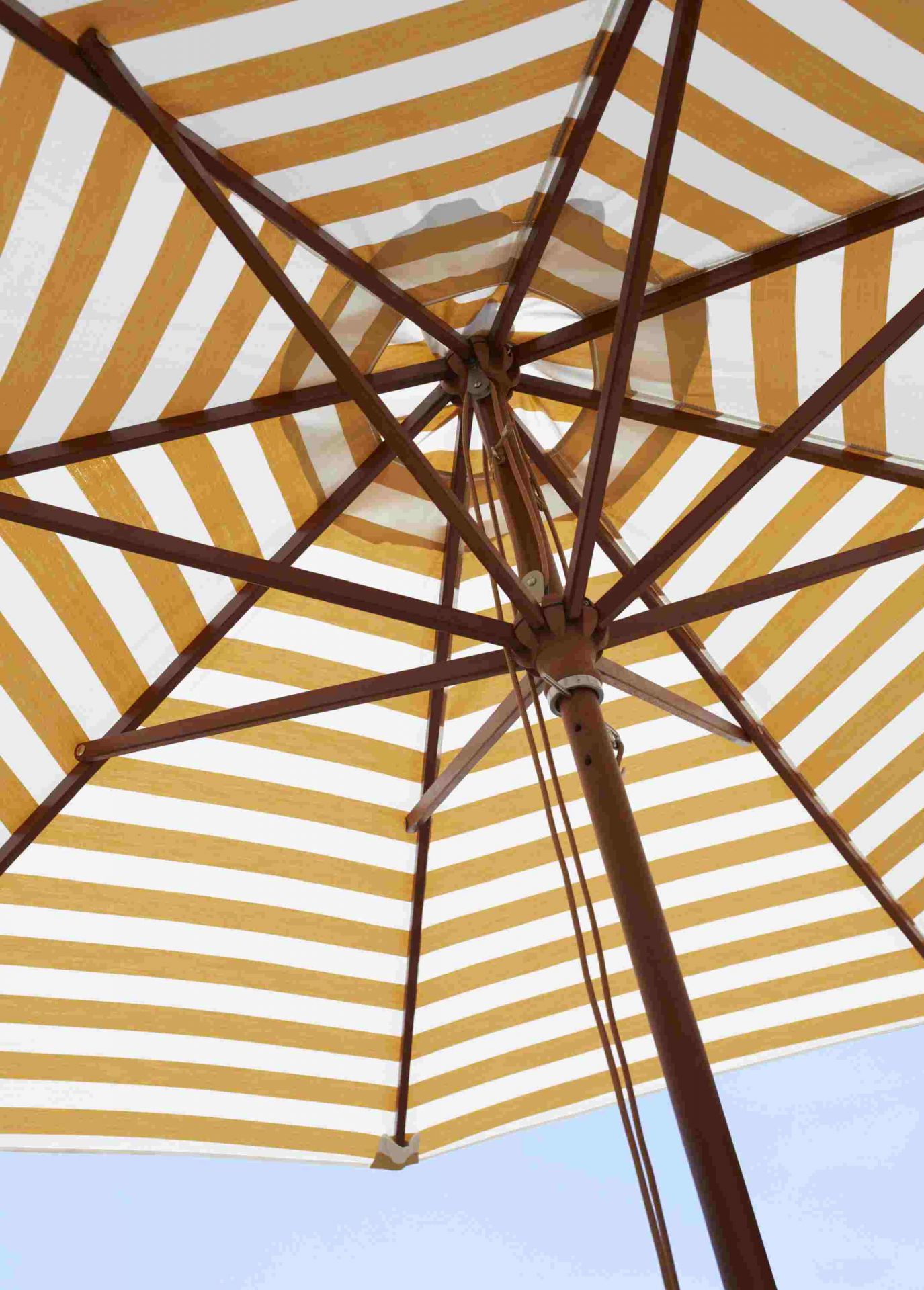 Messina Parasol Skagerak by Fritz Hansen Ø 210 cm / Off white