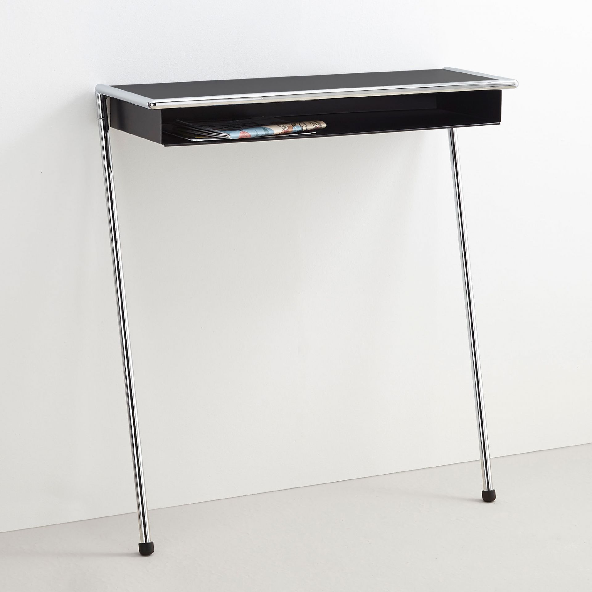 Lola Leaning console Mox frame chrome gloss plate white